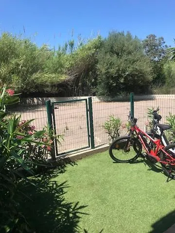 Grand Rez De Jardin Avec Parking A 5 Min A Pieds De La Et Commerces 公寓 卡尔维